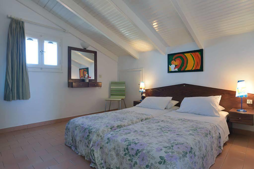 Vlachos Apartments ซีดารี ภายนอก รูปภาพ