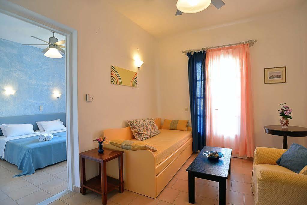 Vlachos Apartments ซีดารี ภายนอก รูปภาพ