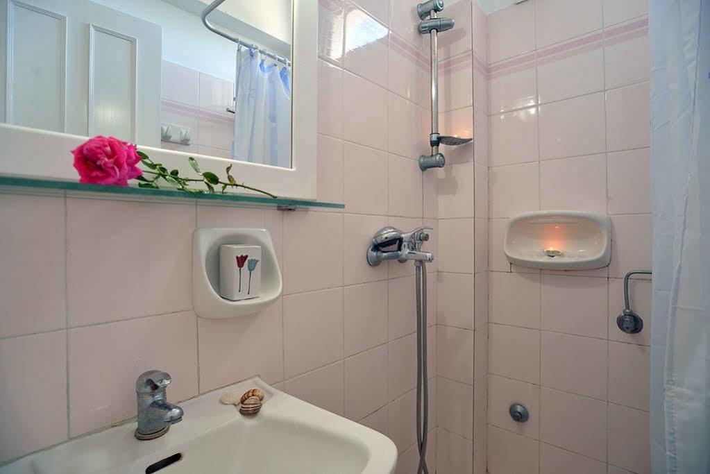 Vlachos Apartments ซีดารี ภายนอก รูปภาพ